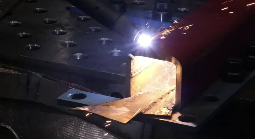 Cutting application with SmoothCut at Helsinki Shipyard
